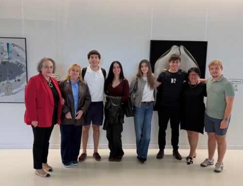 El equipo que ha diseñado la estrategia de comunicación de ASAPME Aragón, ganadores del taller solidario ImpactaCOM